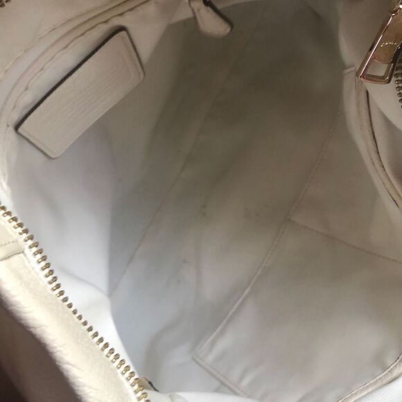 Coach Eastwest Isabell hobo, cream, beige handbag - Picture 10 of 12